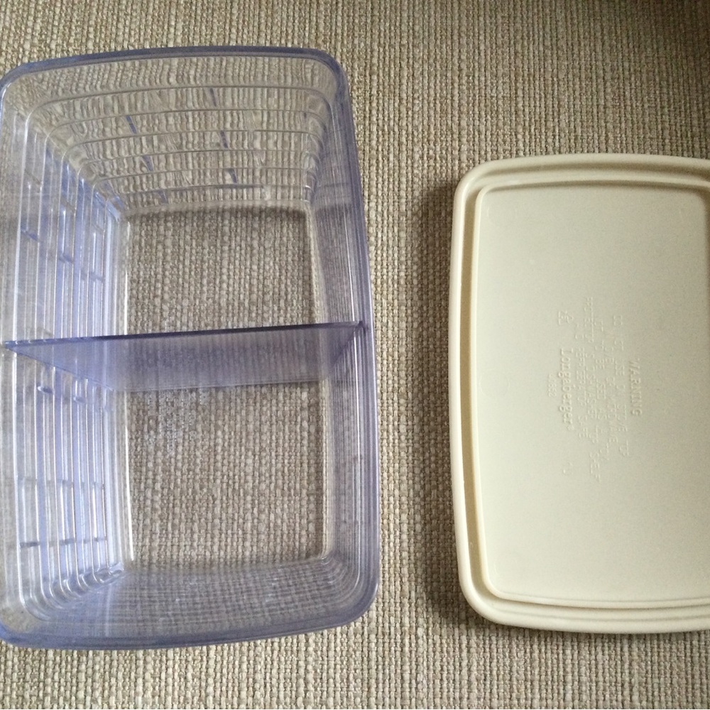 #40910 Longaberger Protector Set: Divided Tea with Lid - Picture 2 of 4